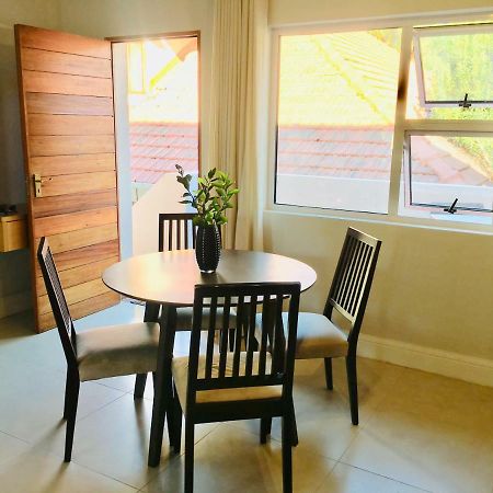 Kilkenny Cottages 2 Bedroom Unit โจฮันเนสเบิร์ก ภายนอก รูปภาพ