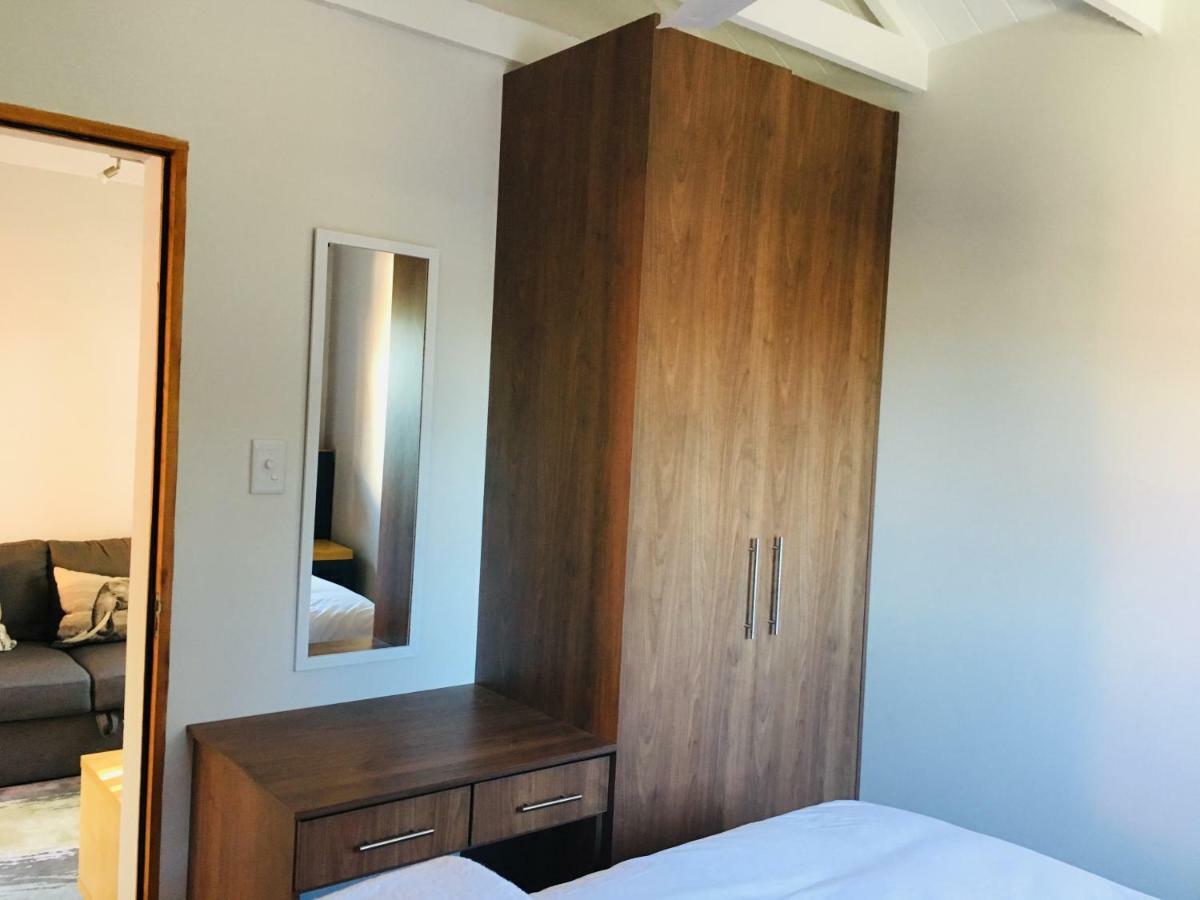 Kilkenny Cottages 2 Bedroom Unit โจฮันเนสเบิร์ก ภายนอก รูปภาพ